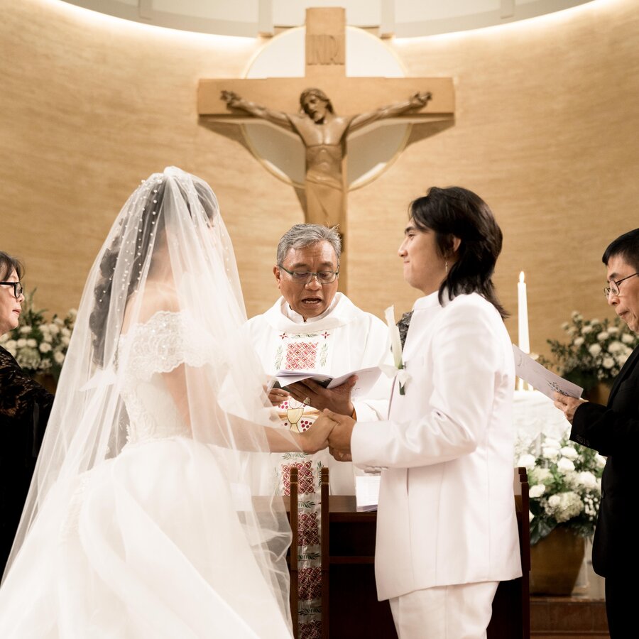 Wedding reception with team by Eternity EO