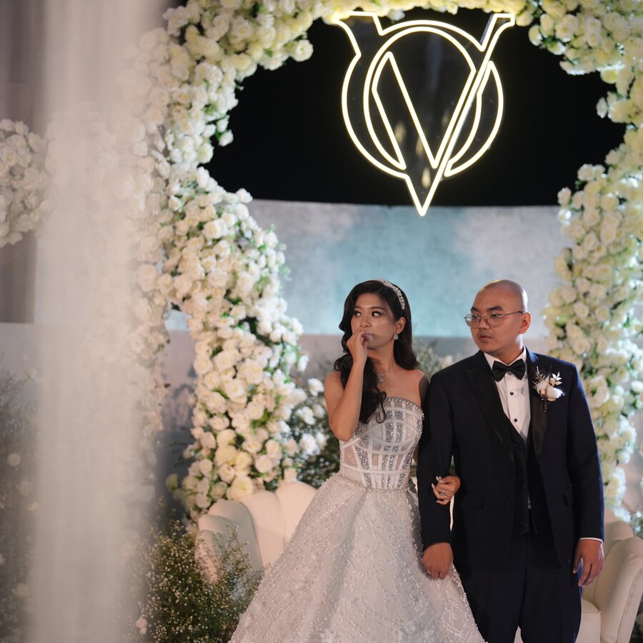 Elegant wedding reception by Eternity EO